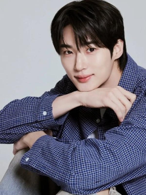 변우석