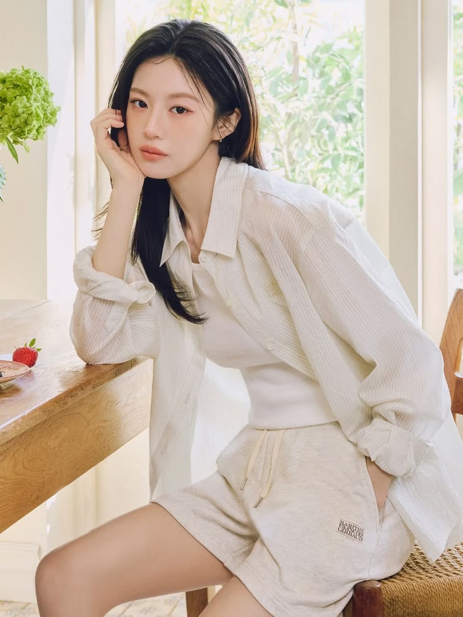 고윤정 (Go Yoon-jung)