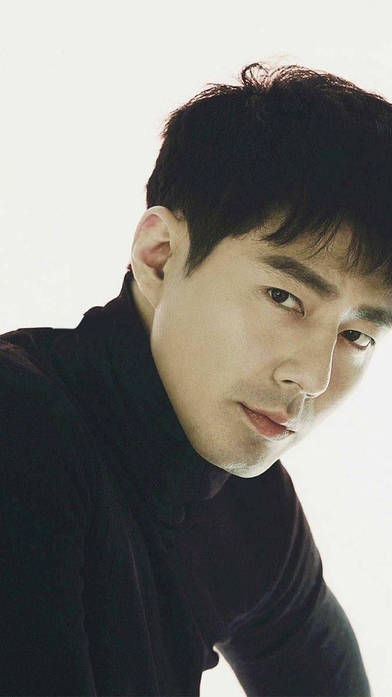Jo In-sung (조인성)
