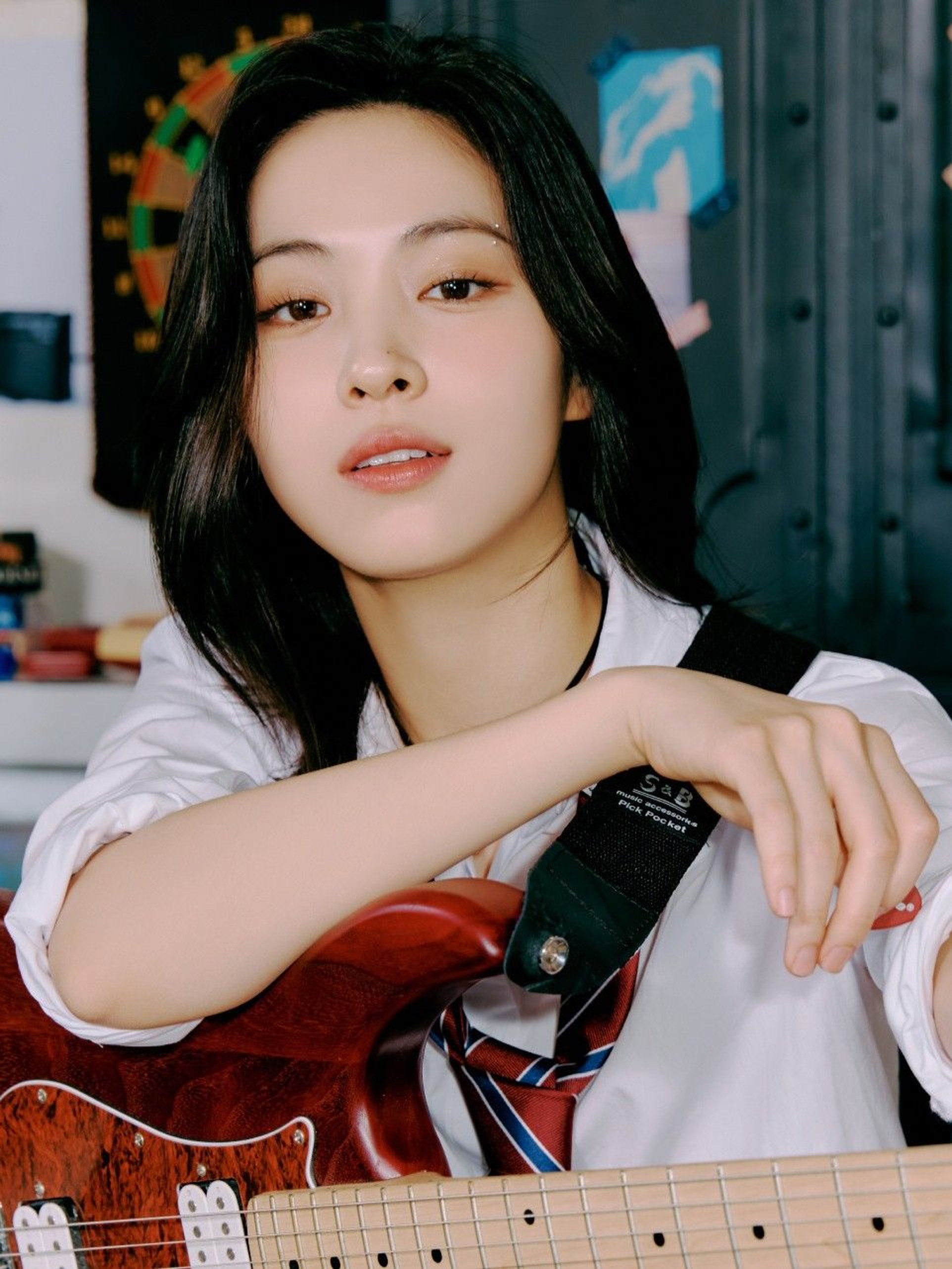 류진 (Ryujin · ITZY)